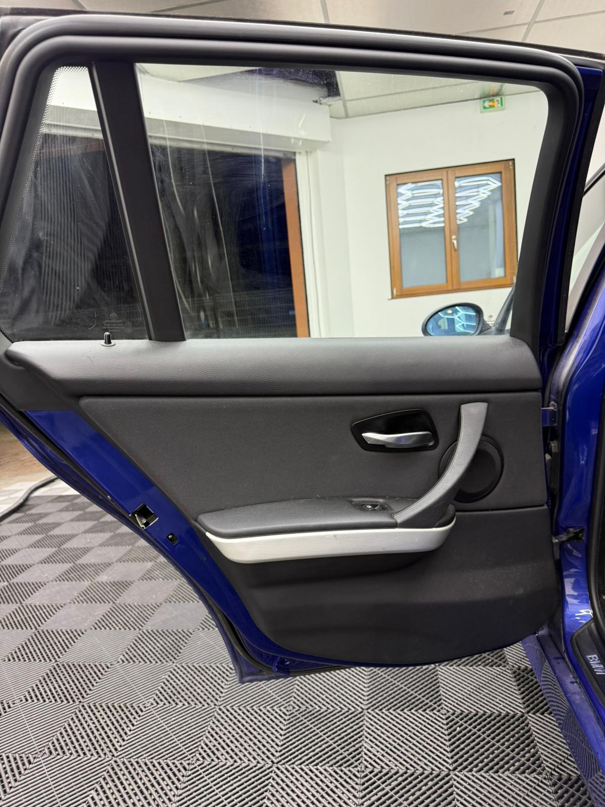 BMW Série 3 – 320d Toit ouvrant 177 ch