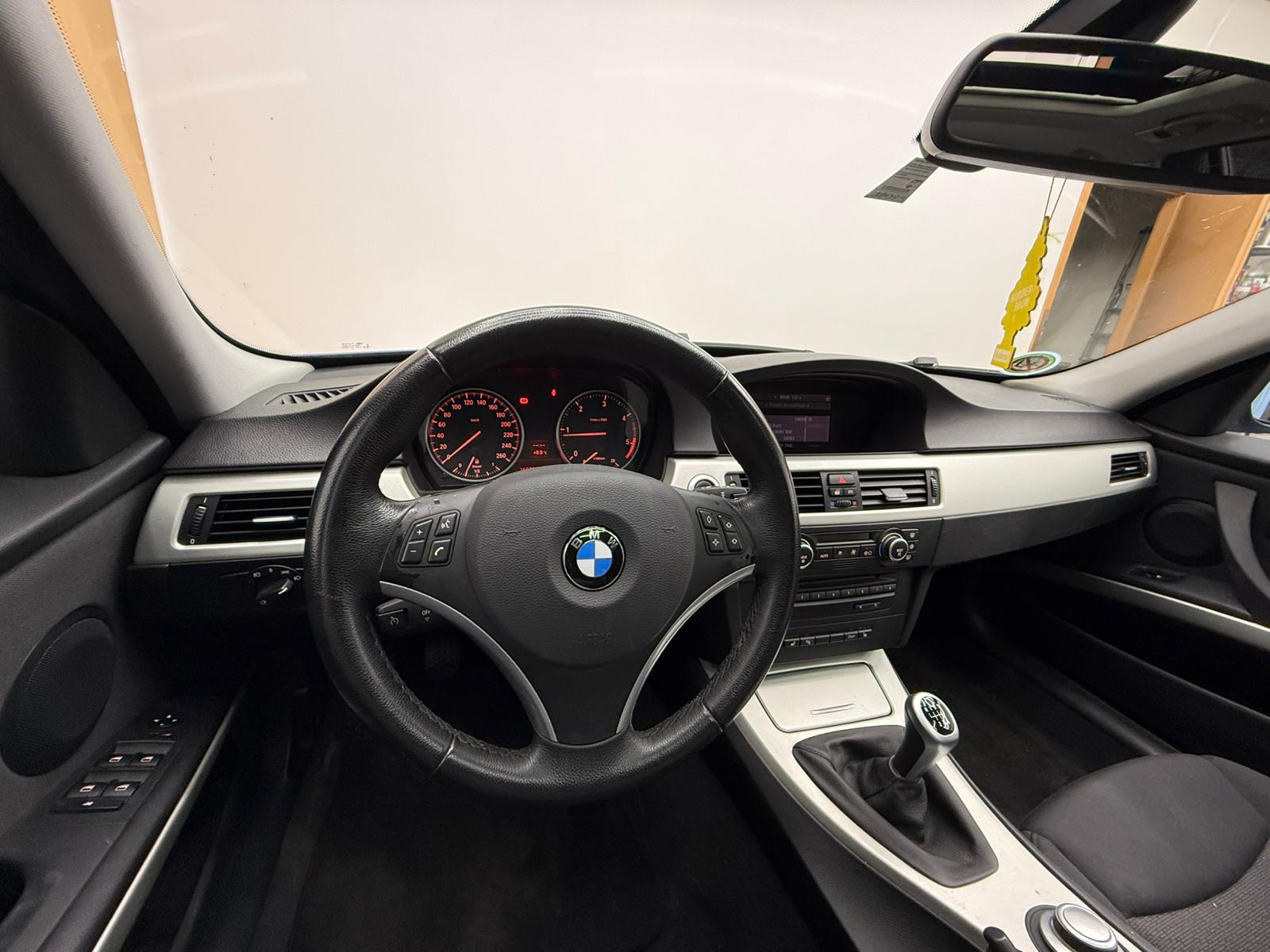 BMW Série 3 – 320d Toit ouvrant 177 ch