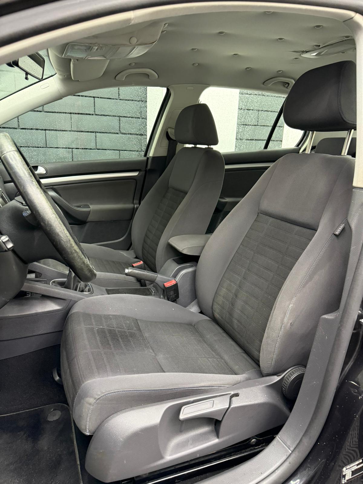 Volkswagen Golf V – Siège chauffant – Entretien à jour – CT OK