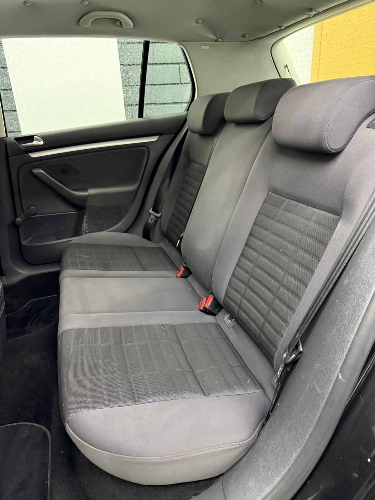 Volkswagen Golf V – Siège chauffant – Entretien à jour – CT OK