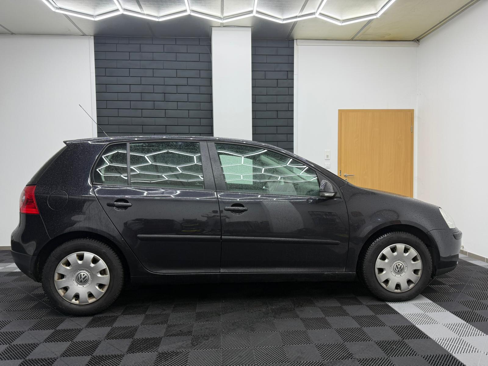 Volkswagen Golf V – Siège chauffant – Entretien à jour – CT OK