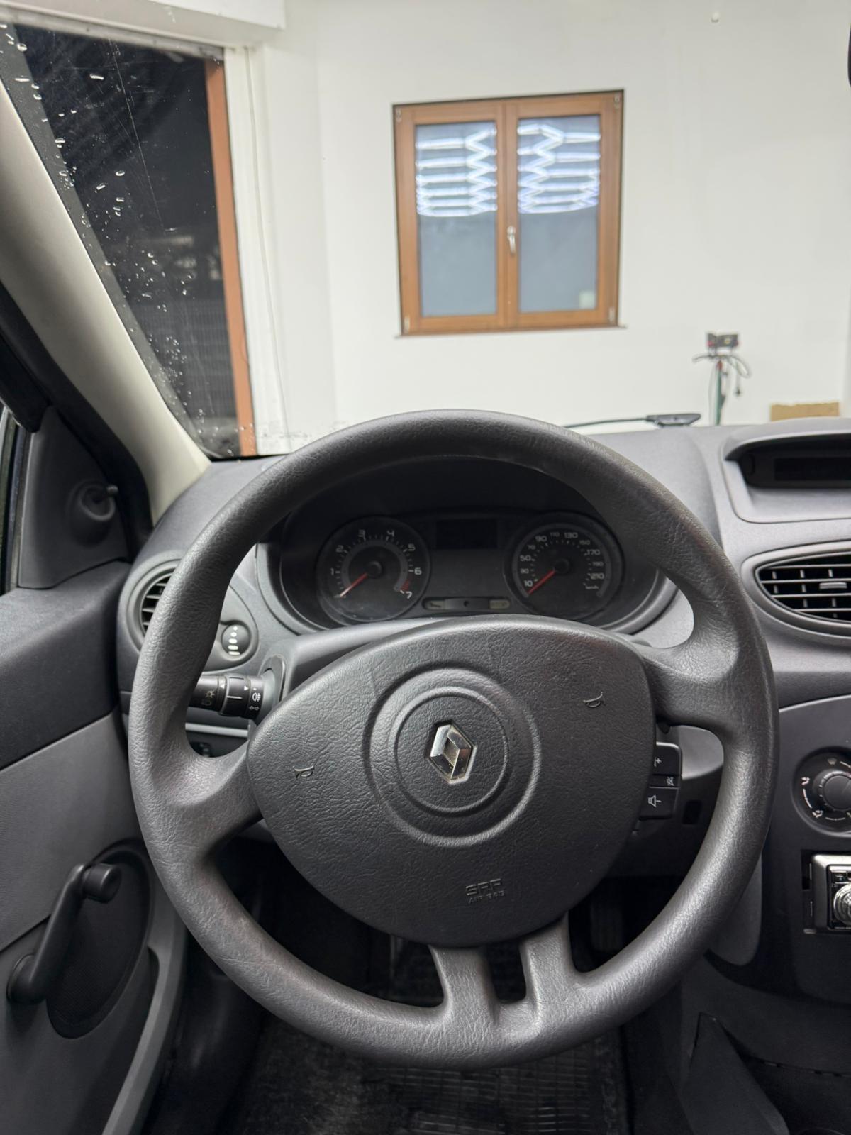 Renault Clio III 1.2 65 ch – KIT DITRIBUTION NEUF