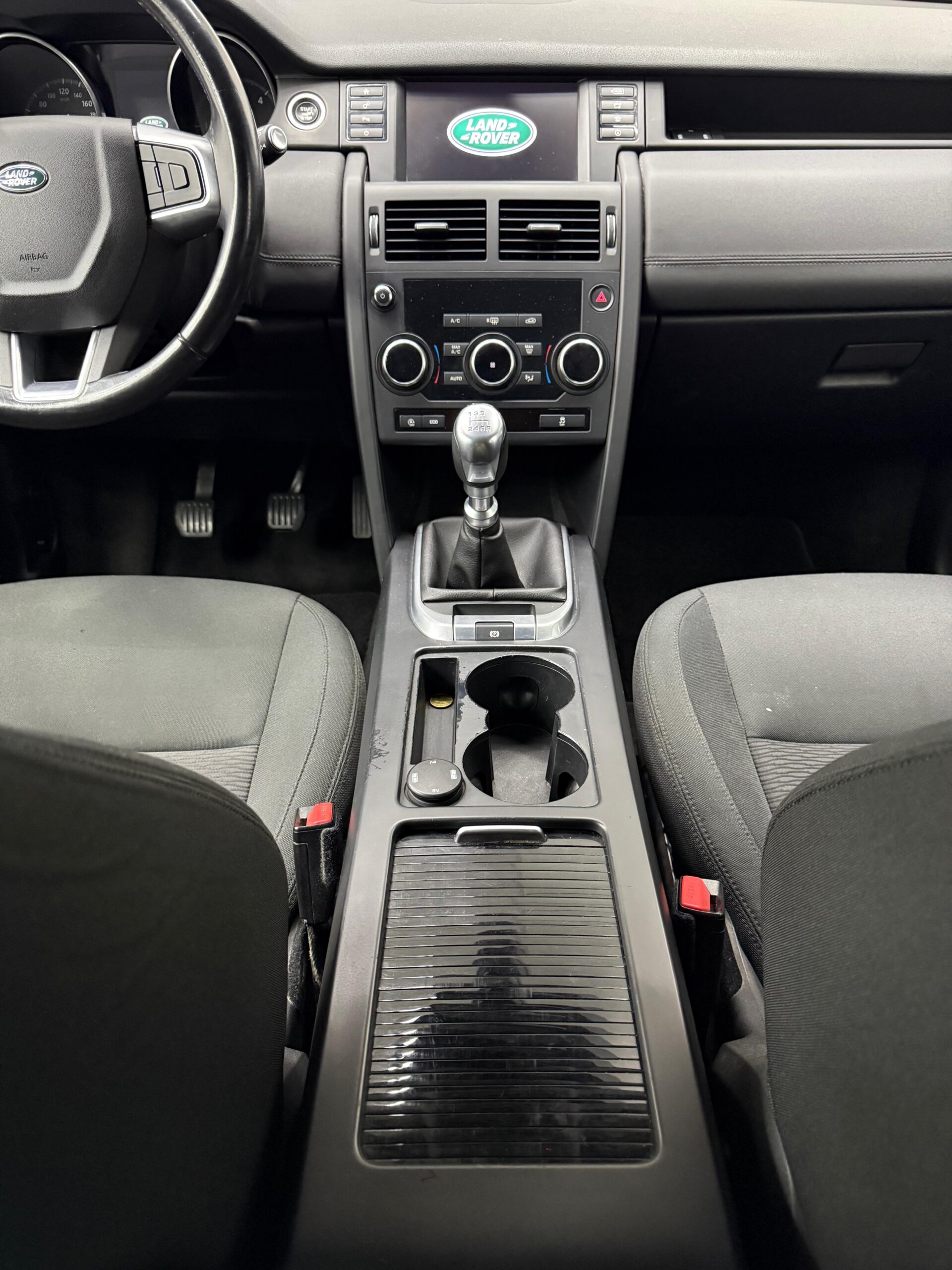 Land Rover Discovery Sport 2.0 eD4 150 ch 2WD Business Mark II – 2017