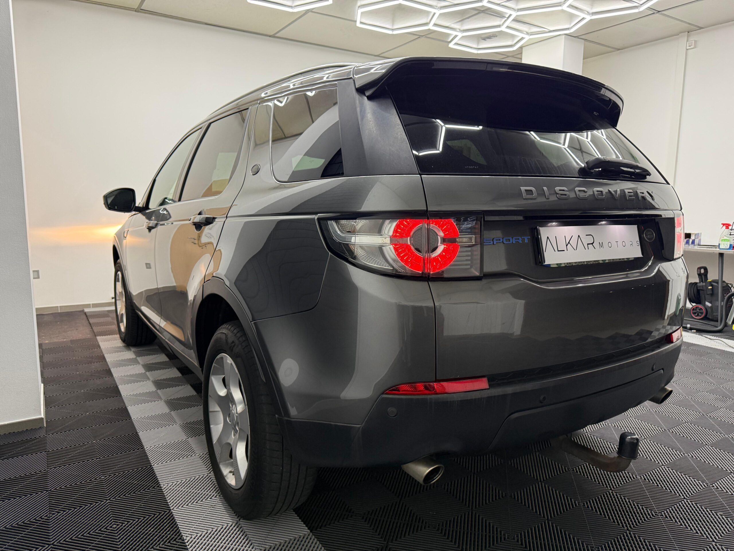 Land Rover Discovery Sport 2.0 eD4 150 ch 2WD Business Mark II – 2017