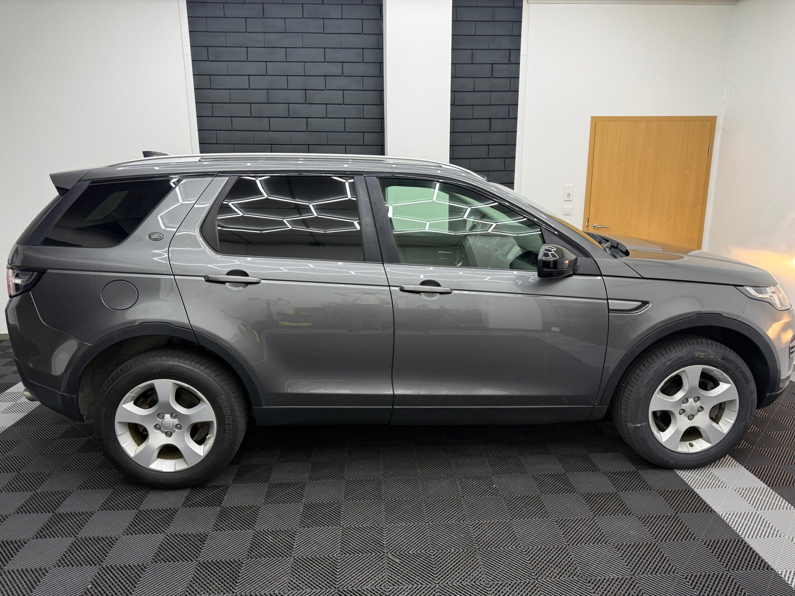 Land Rover Discovery Sport 2.0 eD4 150 ch 2WD Business Mark II – 2017