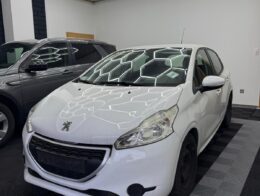 Peugeot 208 Like – 1.4L HDi 68ch – 2015