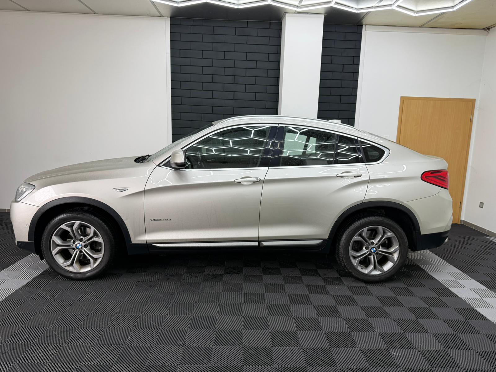 BMW X4 xDrive30dA 258ch xLine – Suivi complet – Configuration élégante