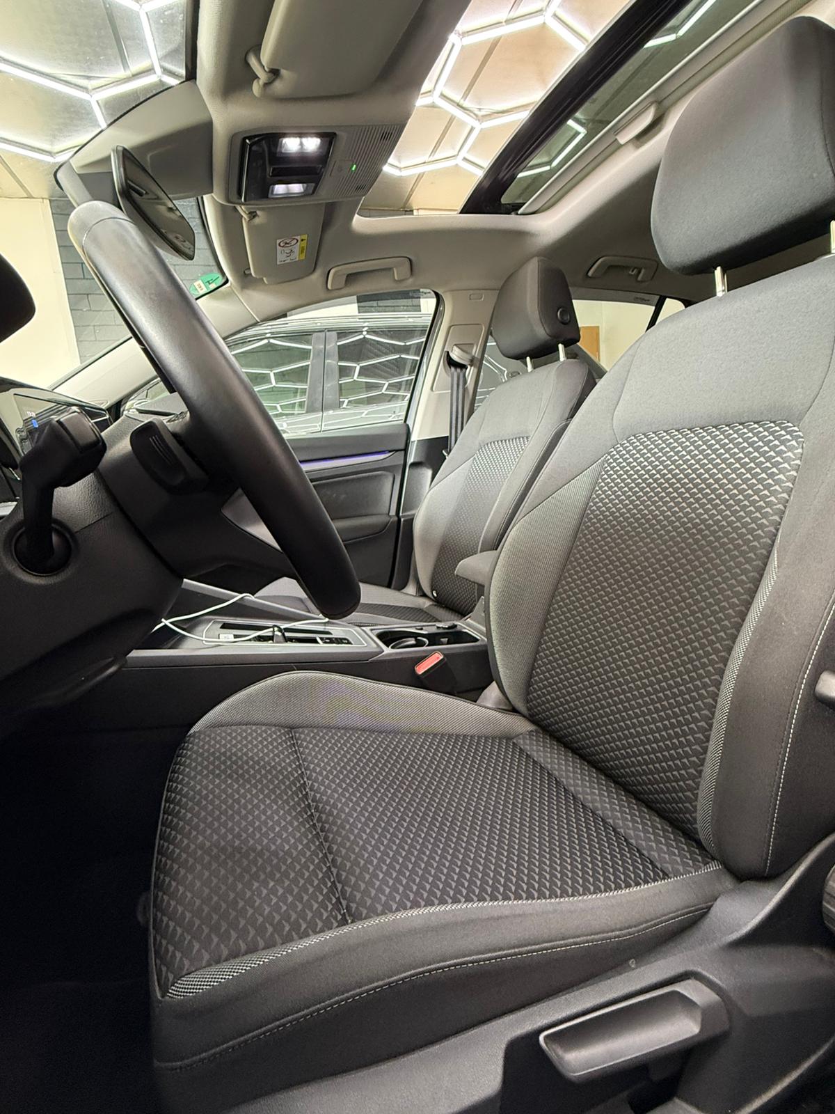 Volkswagen Golf VIII 1.5 eTSI 150ch